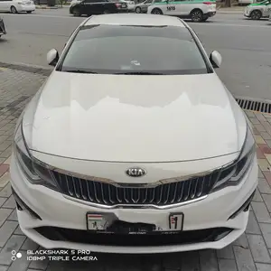 Kia Optima, 2019