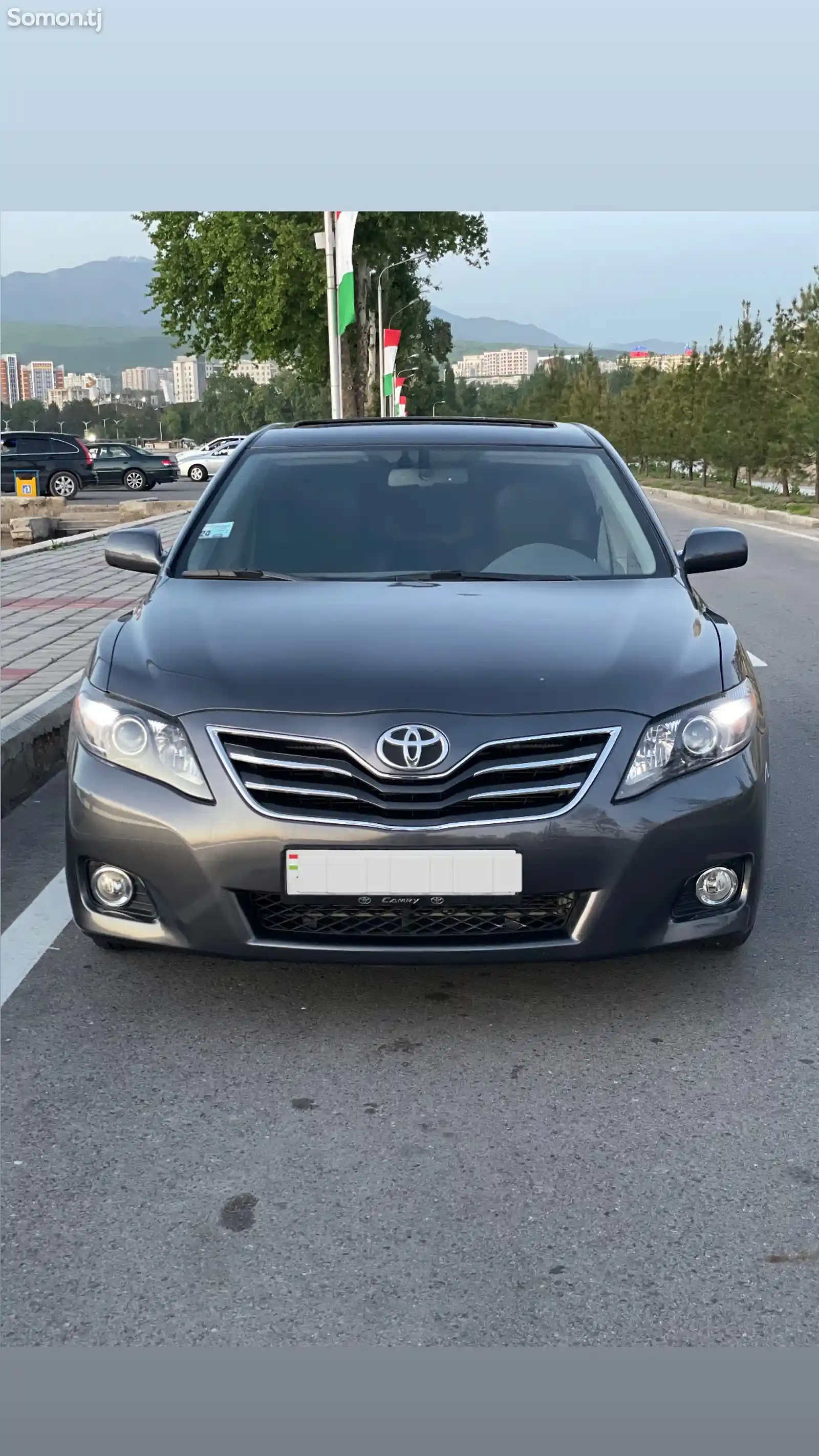 Toyota Camry, 2011-1