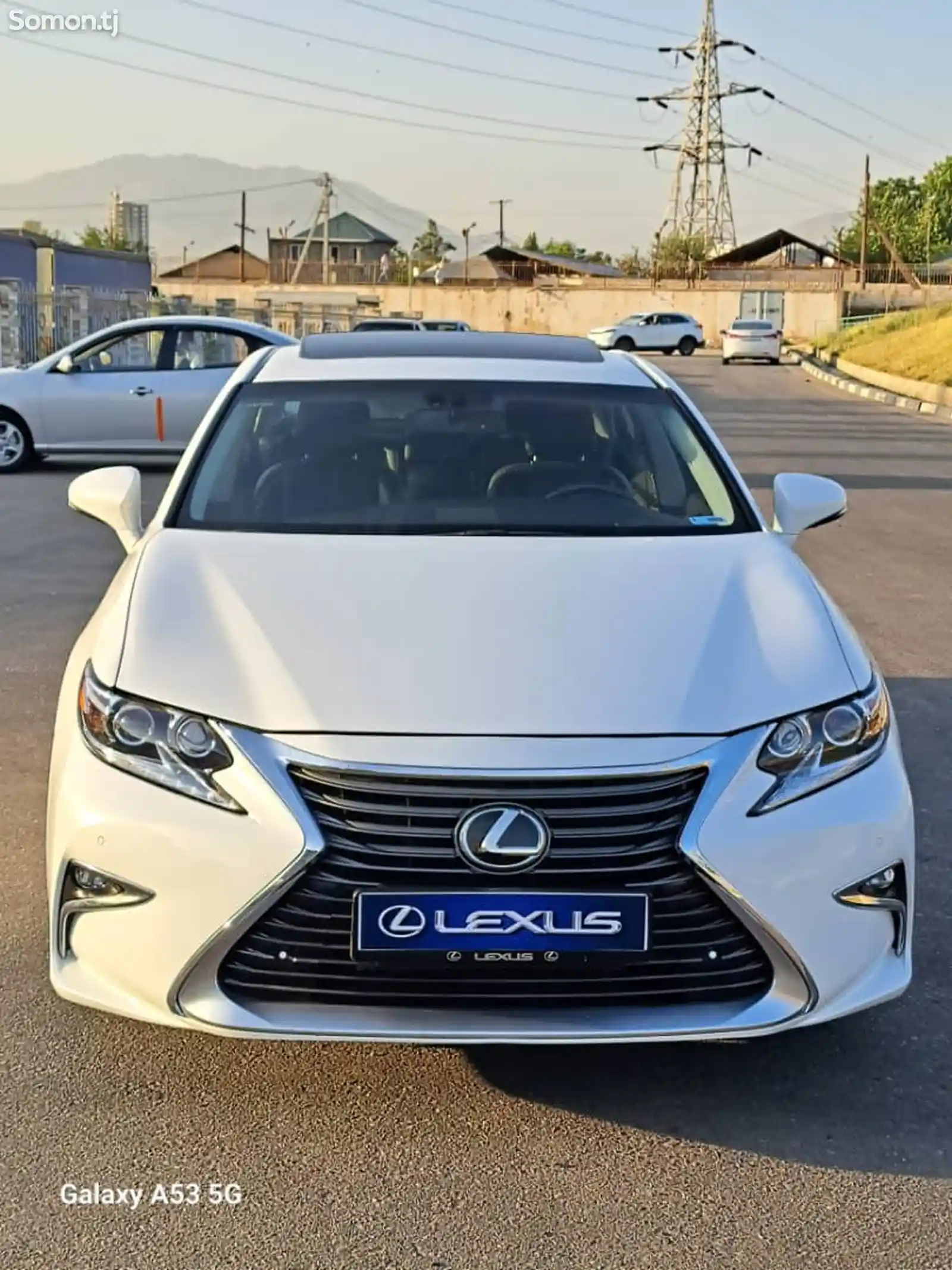 Lexus ES series, 2015-2