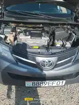 Toyota RAV 4, 2015-3