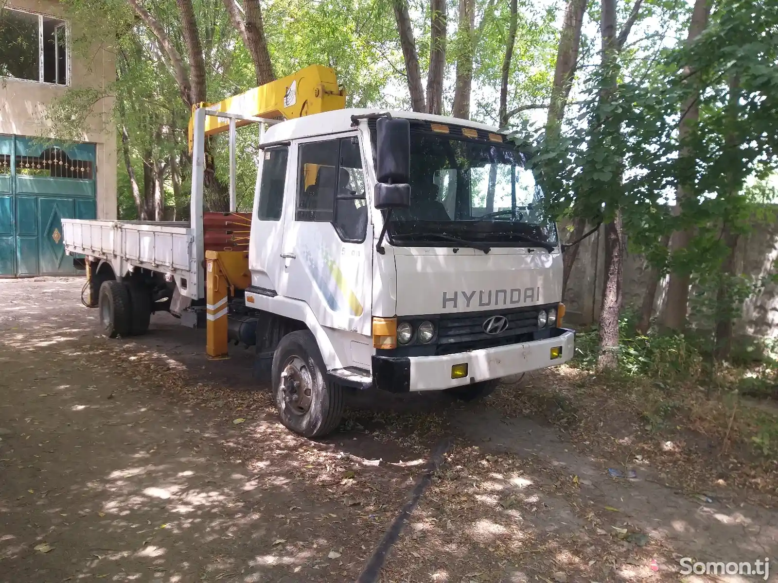 Кран манипулятор Hyundai 5 ton-2