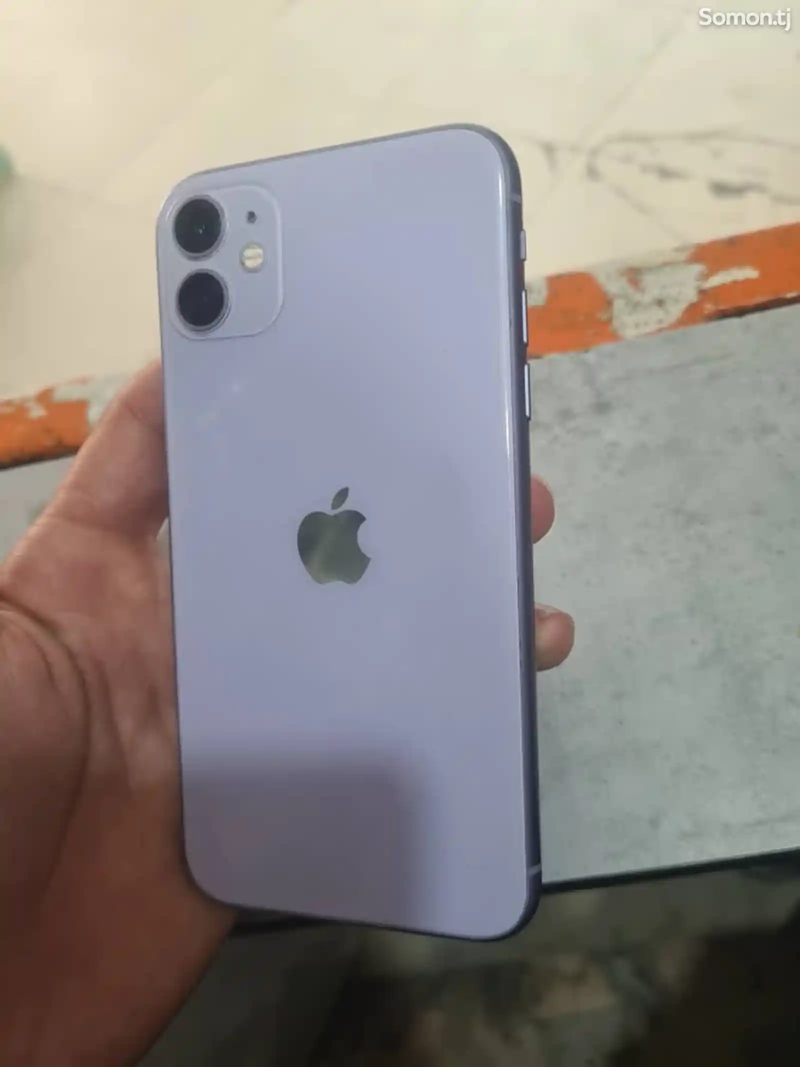 Apple IPhone 11-1