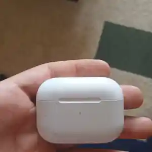 Наушники AirPods Pro