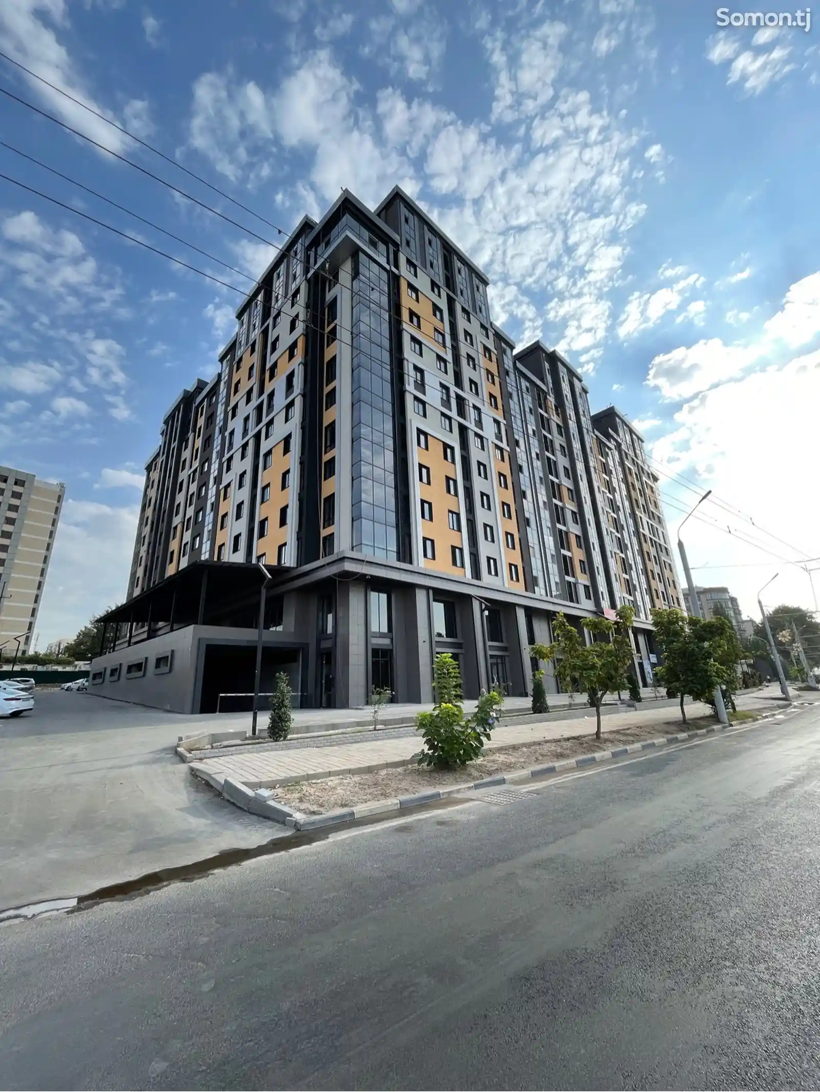 2-комн. квартира, 12 этаж, 61 м², 102 мкр-1