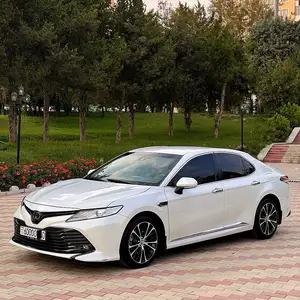 Toyota Camry, 2017