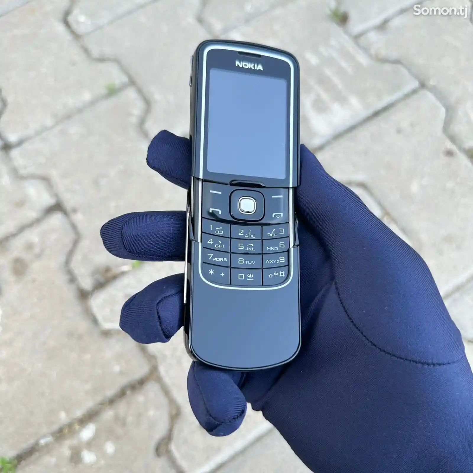 Nokia 8600 Luna-1
