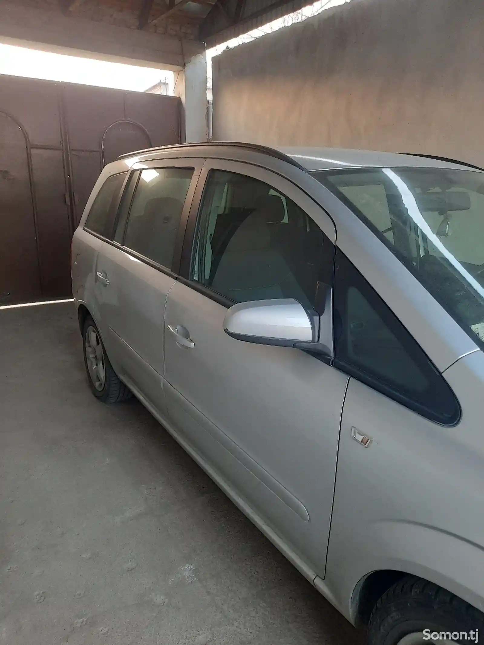 Opel Zafira, 2009-4