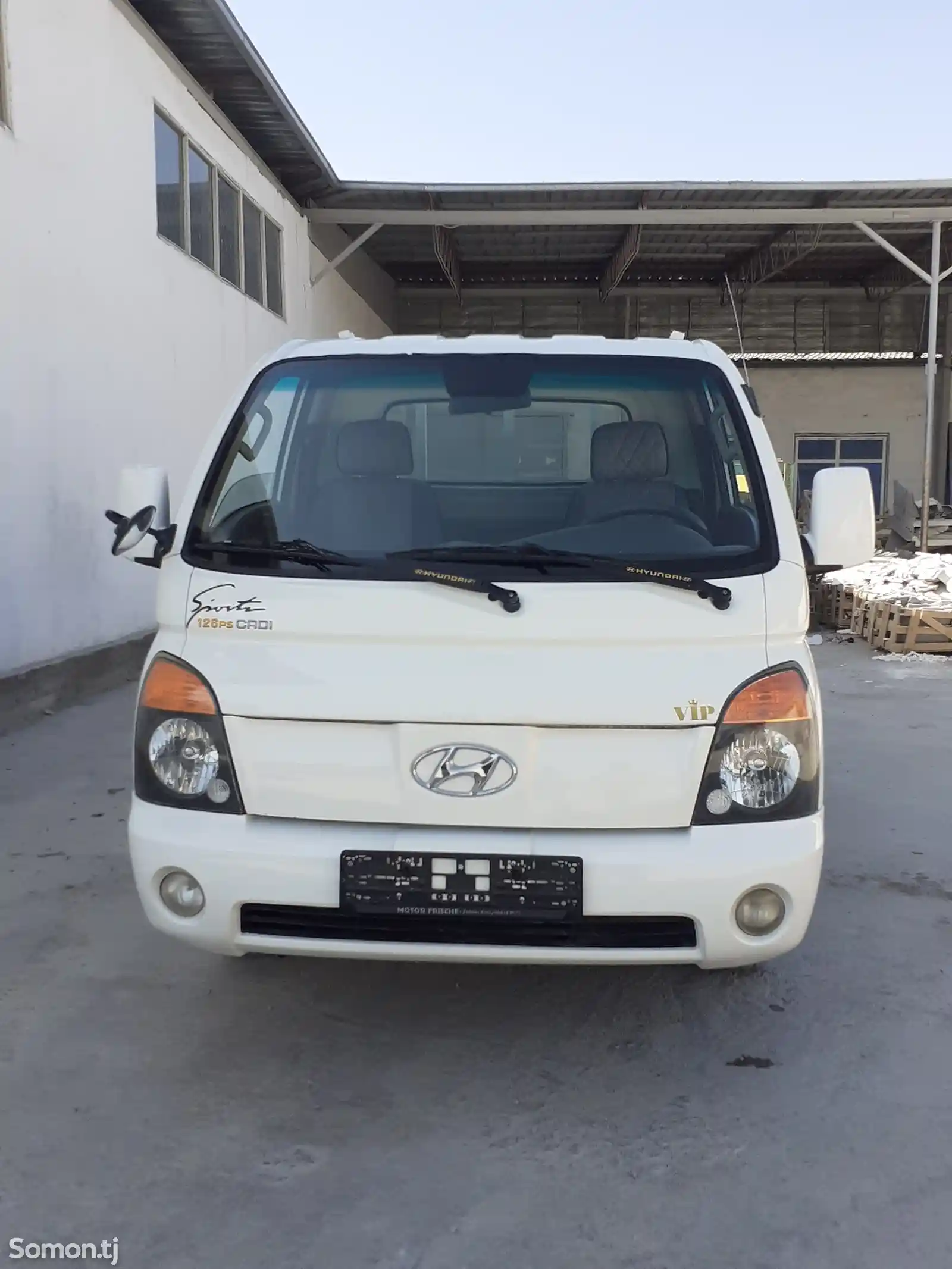 Бортовой автомобиль Hyundai Porter, 2012-3