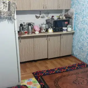 1-комн. квартира, 1 этаж, 30 м², сино