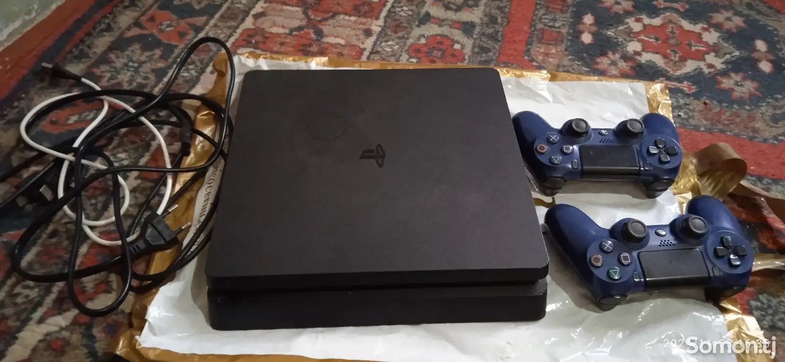 Игровая приставка Sona PlayStation 4 slim-1