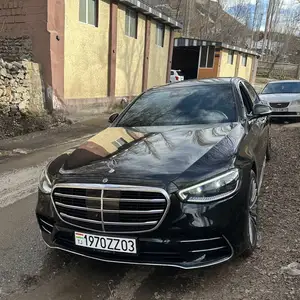 Mercedes-Benz S class, 2022