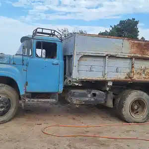 Бортовой грузовик ЗиЛ, 1990