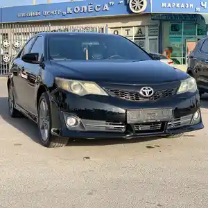 Toyota Camry, 2012