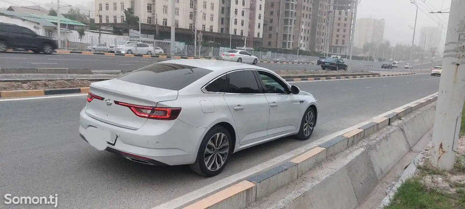 Toyota Camry, 2017-1