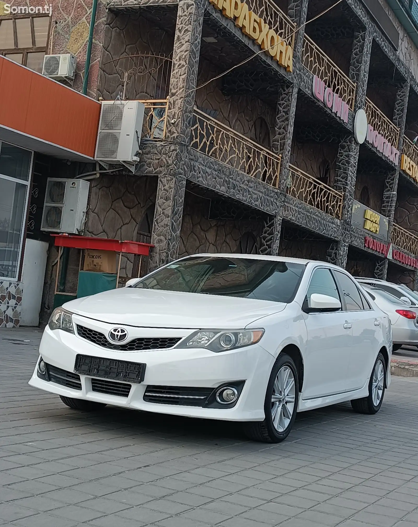 Toyota Camry, 2013-3