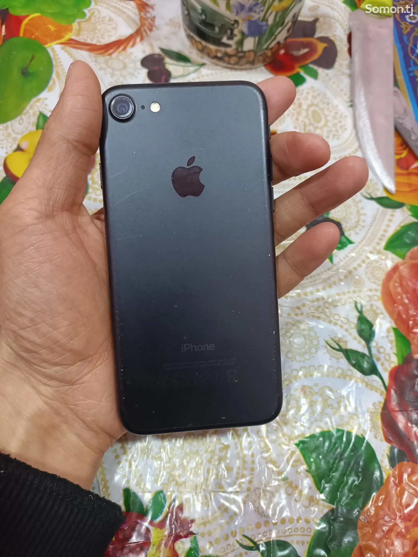 Apple iPhone 7, 32 gb-1