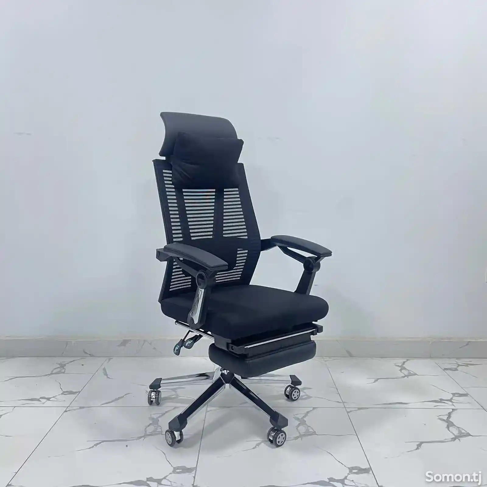 Солидное кресло-1