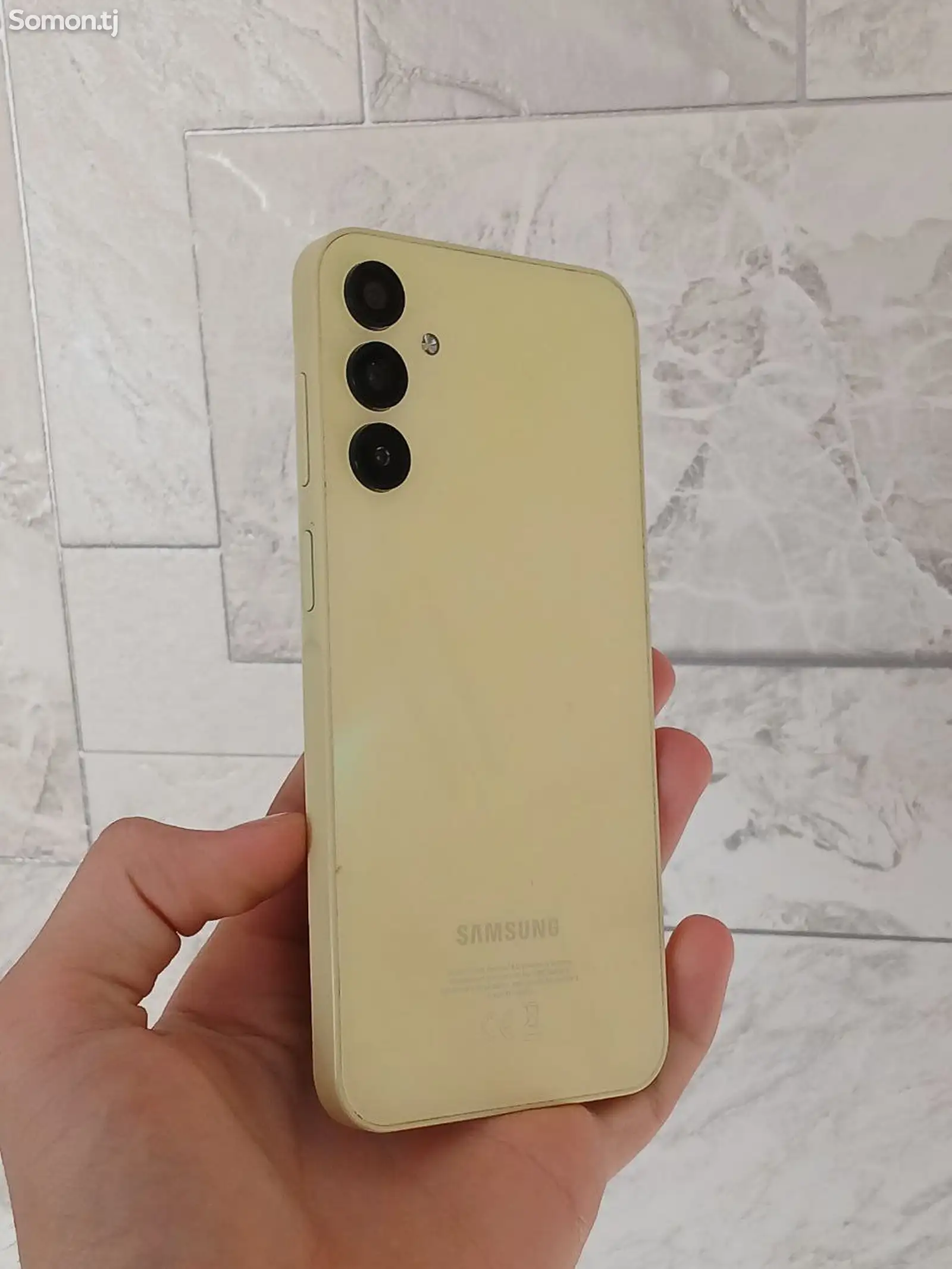 Samsung Galaxy A15-1