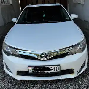 Toyota Camry, 2013