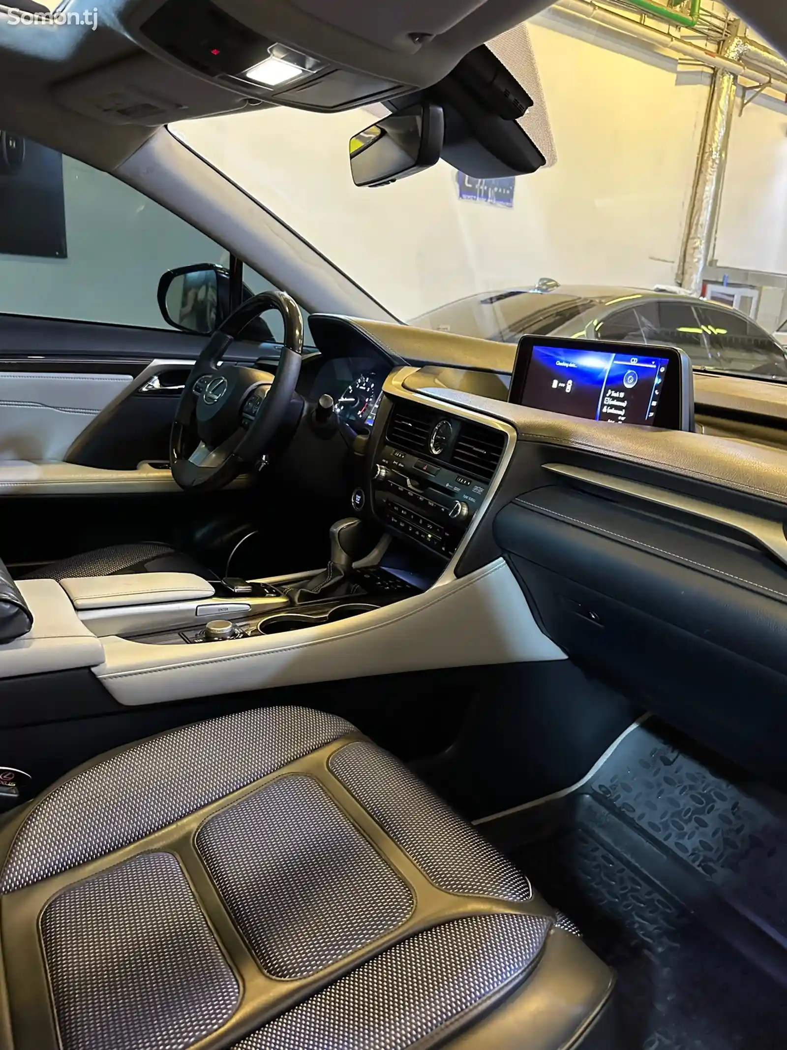 Lexus RX series, 2018-10