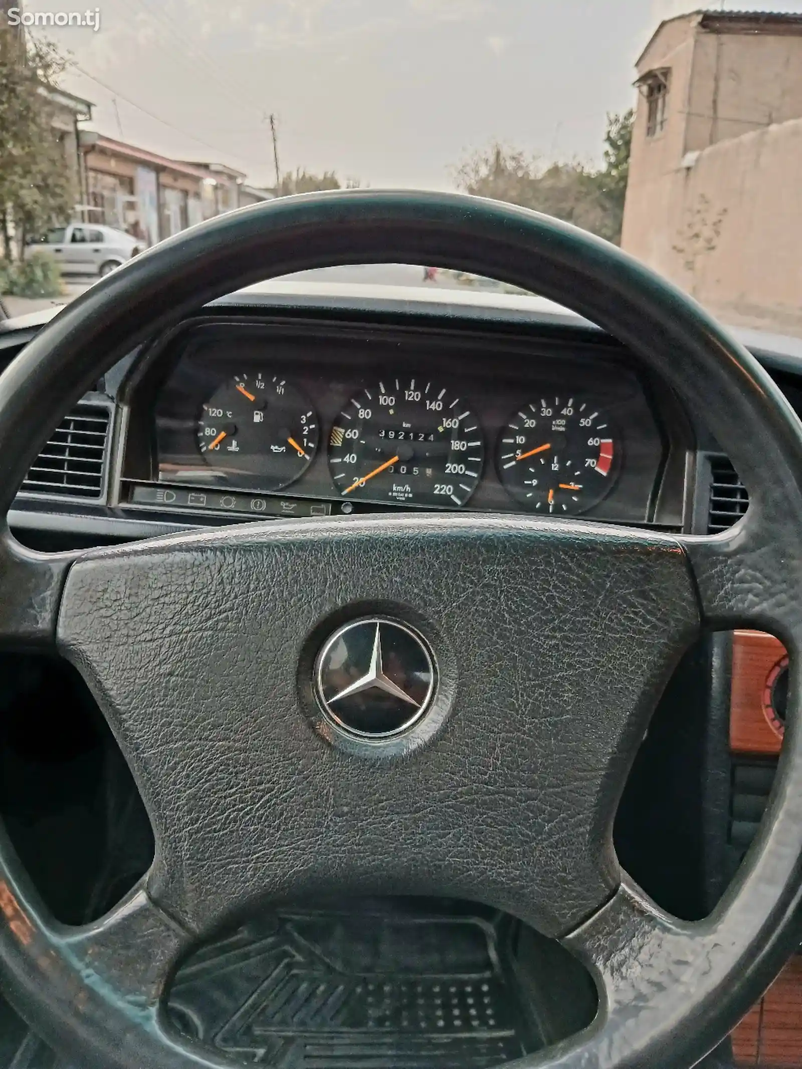 Mercedes-Benz W201, 1992-13