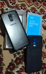 Samsung Galaxy A6+-4