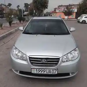 Hyundai Avante, 2009