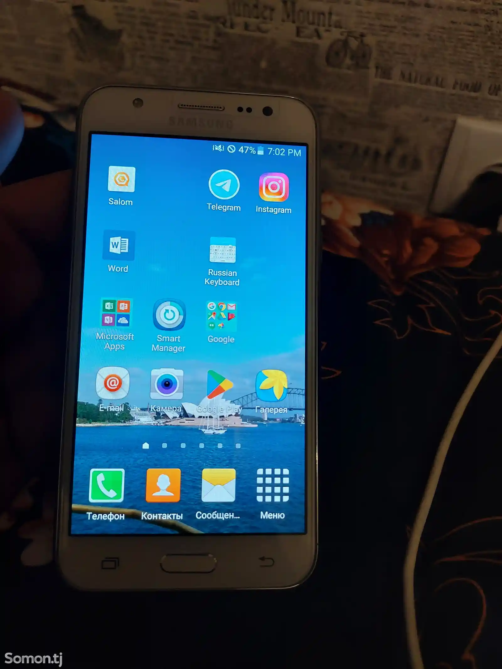 Samsung Galaxy J5-4