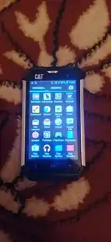 Телефон CAT Dual SIM-8