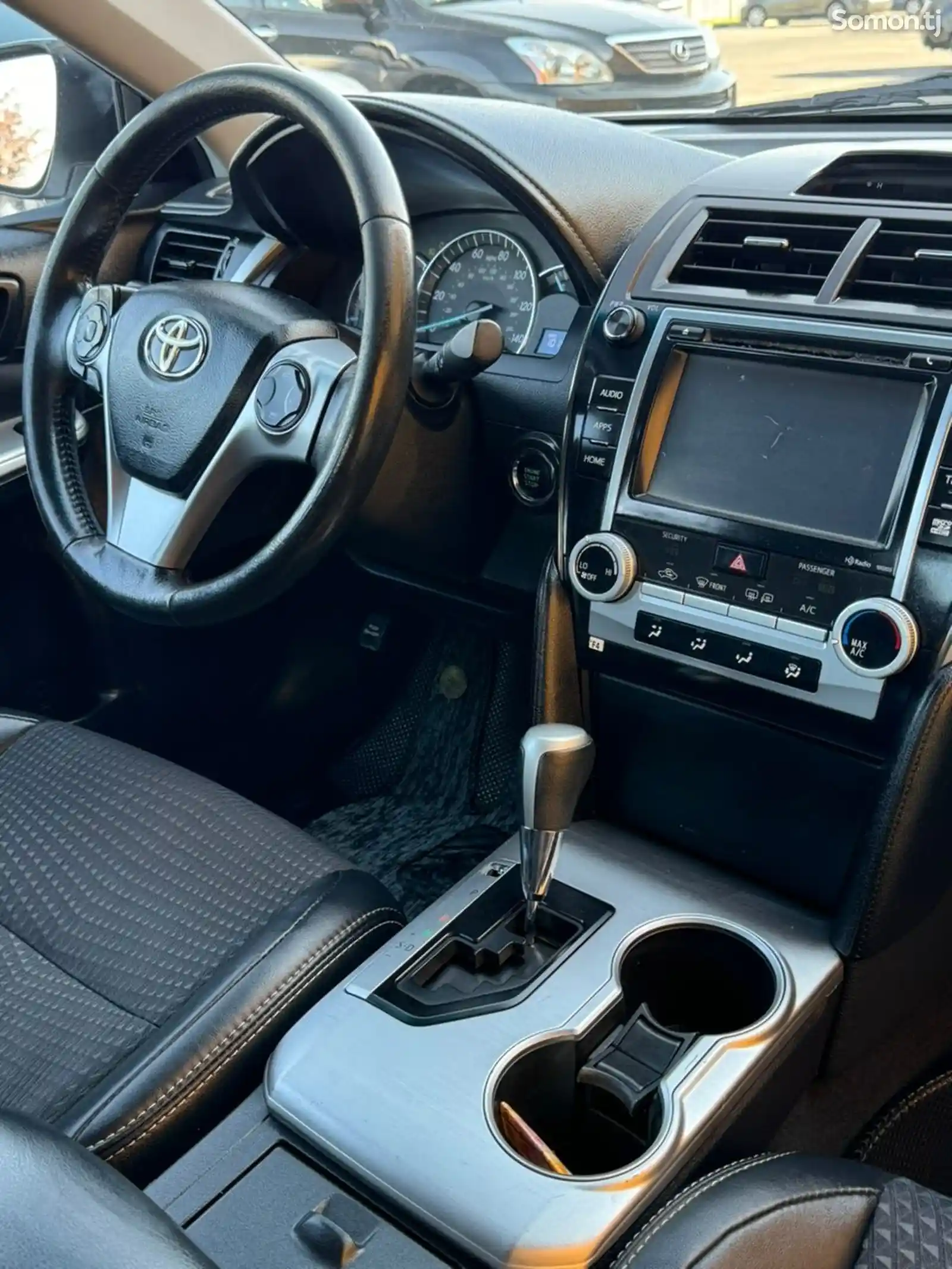 Toyota Camry, 2014-8