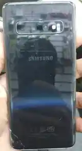 Samsung Galaxy S10 на запчасти-2