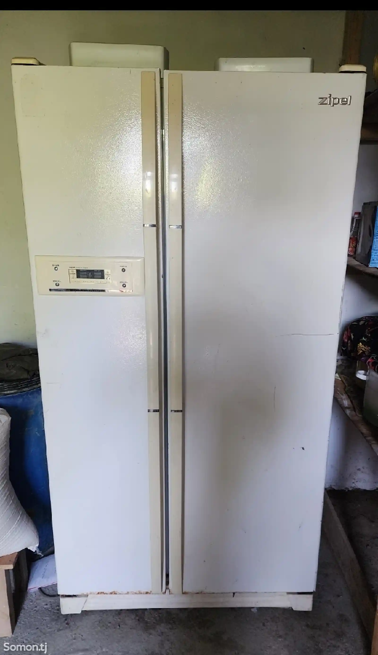 Холодильник Zipel-1