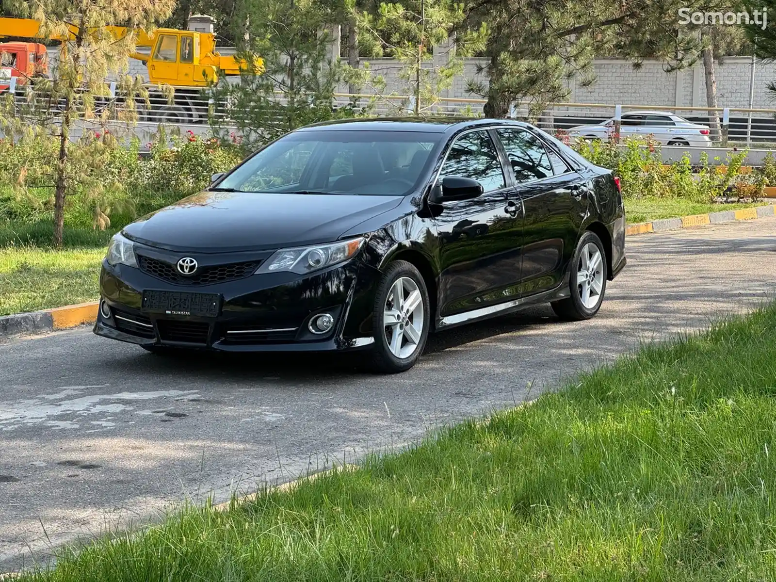 Toyota Camry, 2013-1