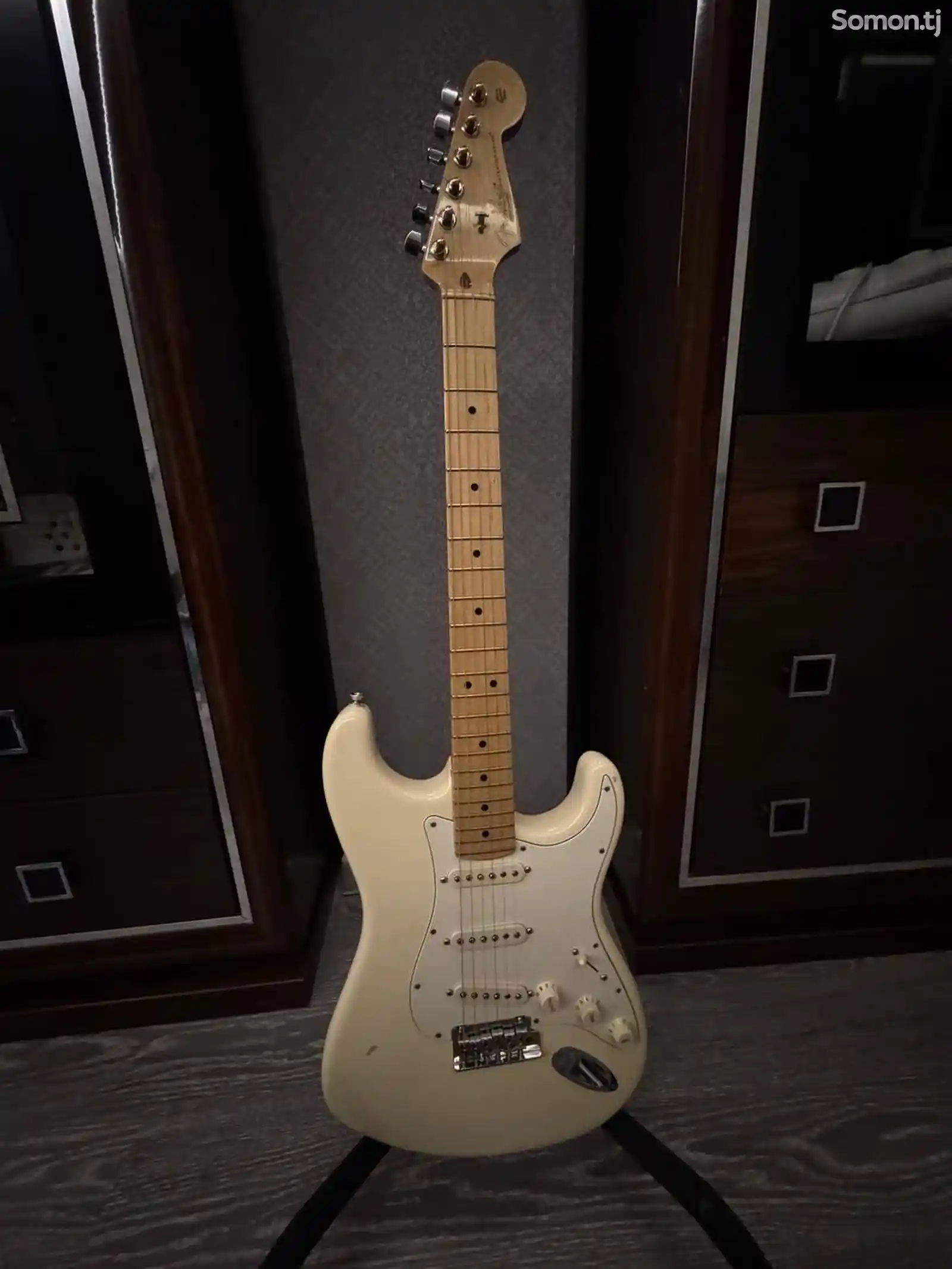 Гитара Fender Stratocaster-1