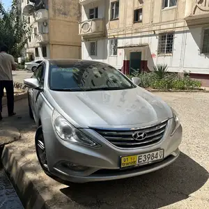 Hyundai Sonata, 2012