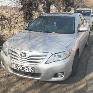 Toyota Camry, 2010