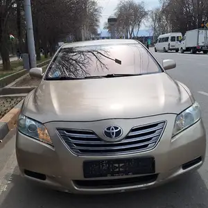 Toyota Camry, 2008