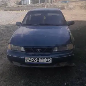 Daewoo Nexia, 1996