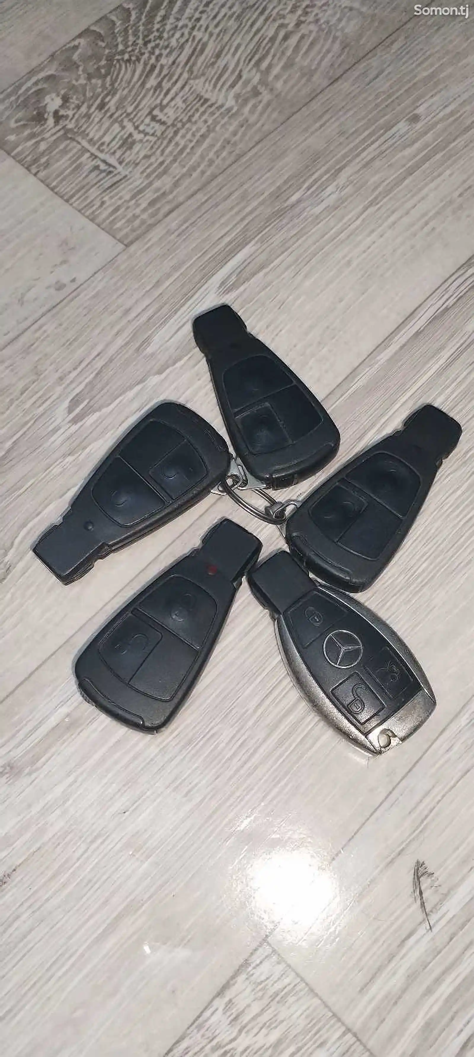 Ключи от Mercedes-Benz-1