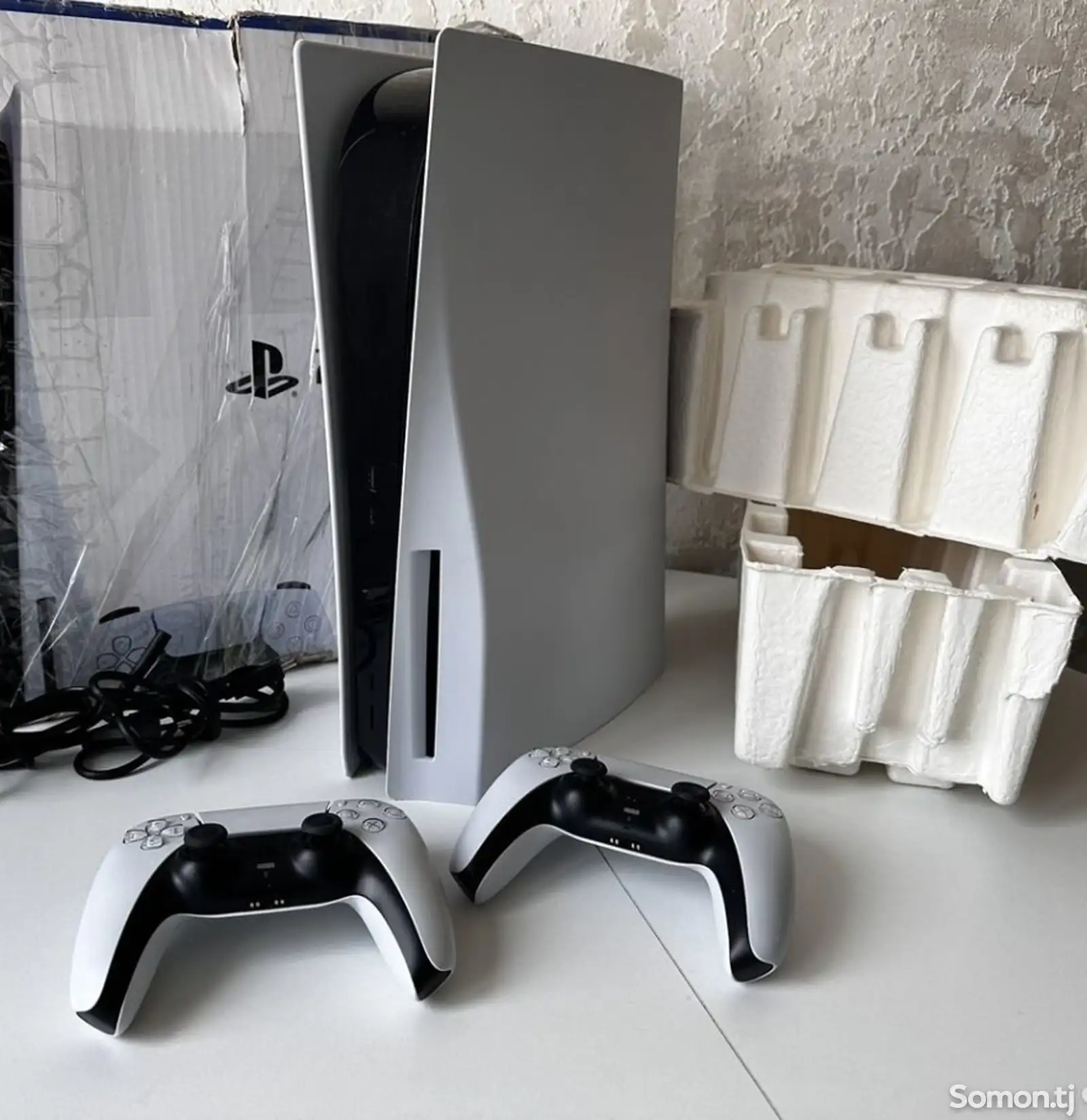 Игровая приставка Playstation 5 С дисководом