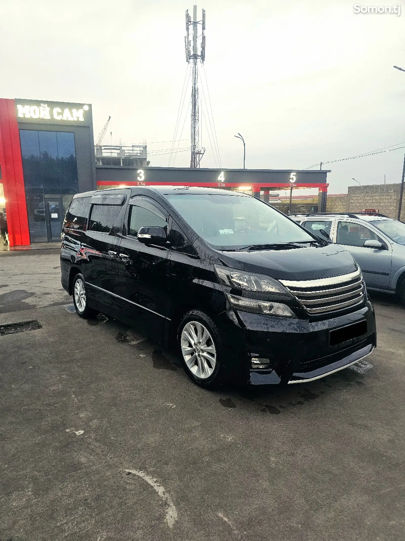 Toyota Vellfire, 2014-1