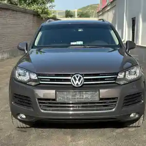 Volkswagen Touareg, 2012