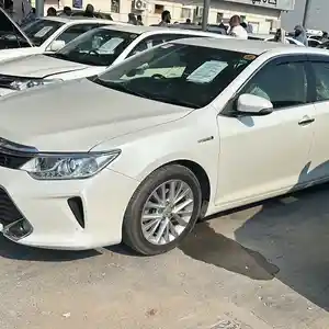 Toyota Camry, 2015