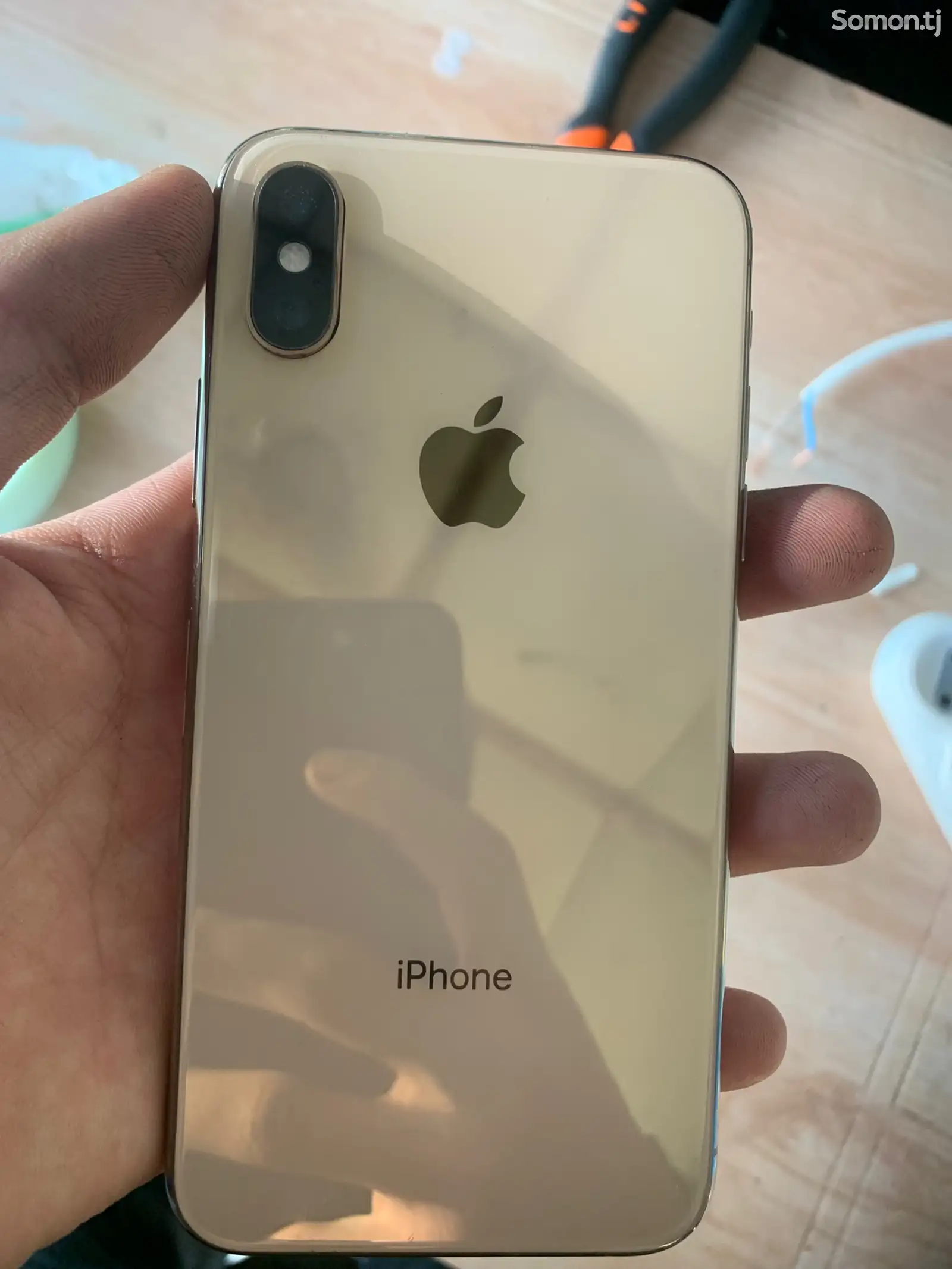 Apple iPhone Xs, 64 gb, Gold-1