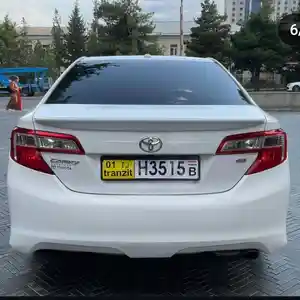 Toyota Camry, 2013