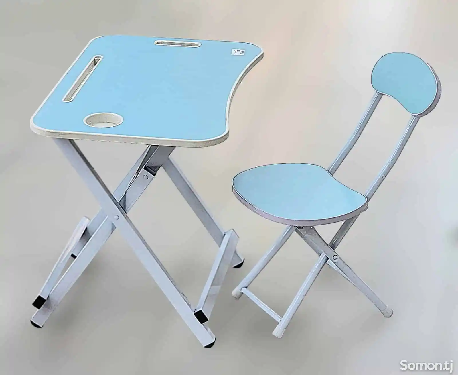 Складной стол со стульями-2