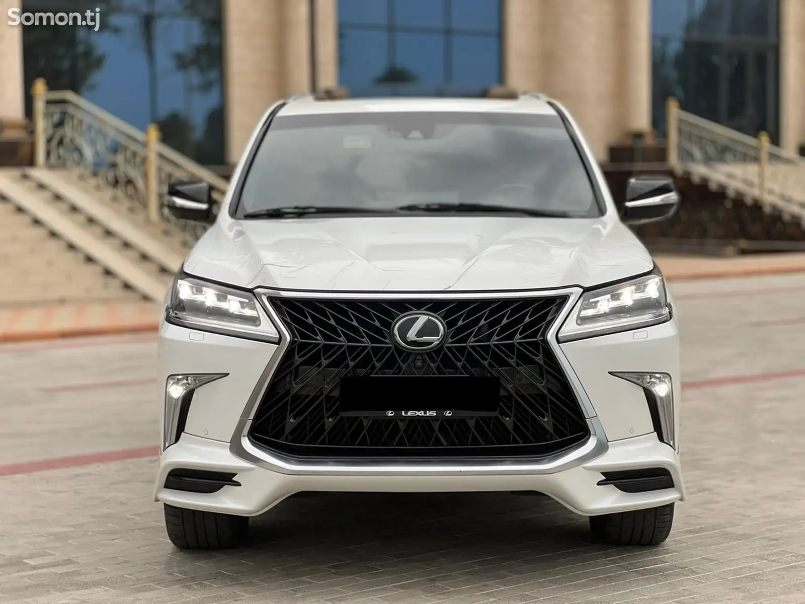 Lexus LX series, 2017-1