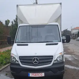 Грузовик Mercedes Benz Sprinter, 2014