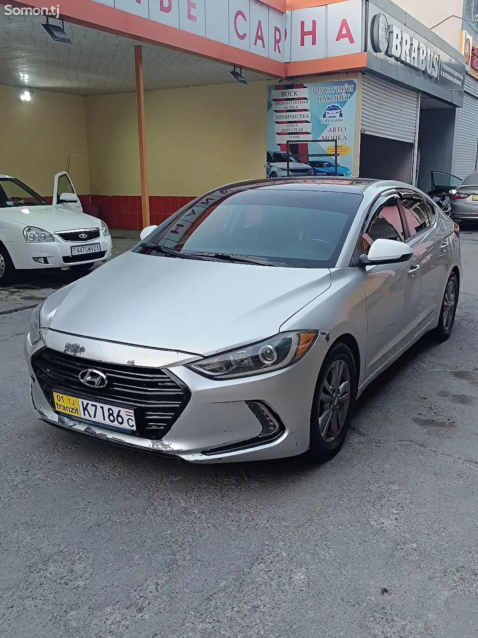 Hyundai Elantra, 2017-1