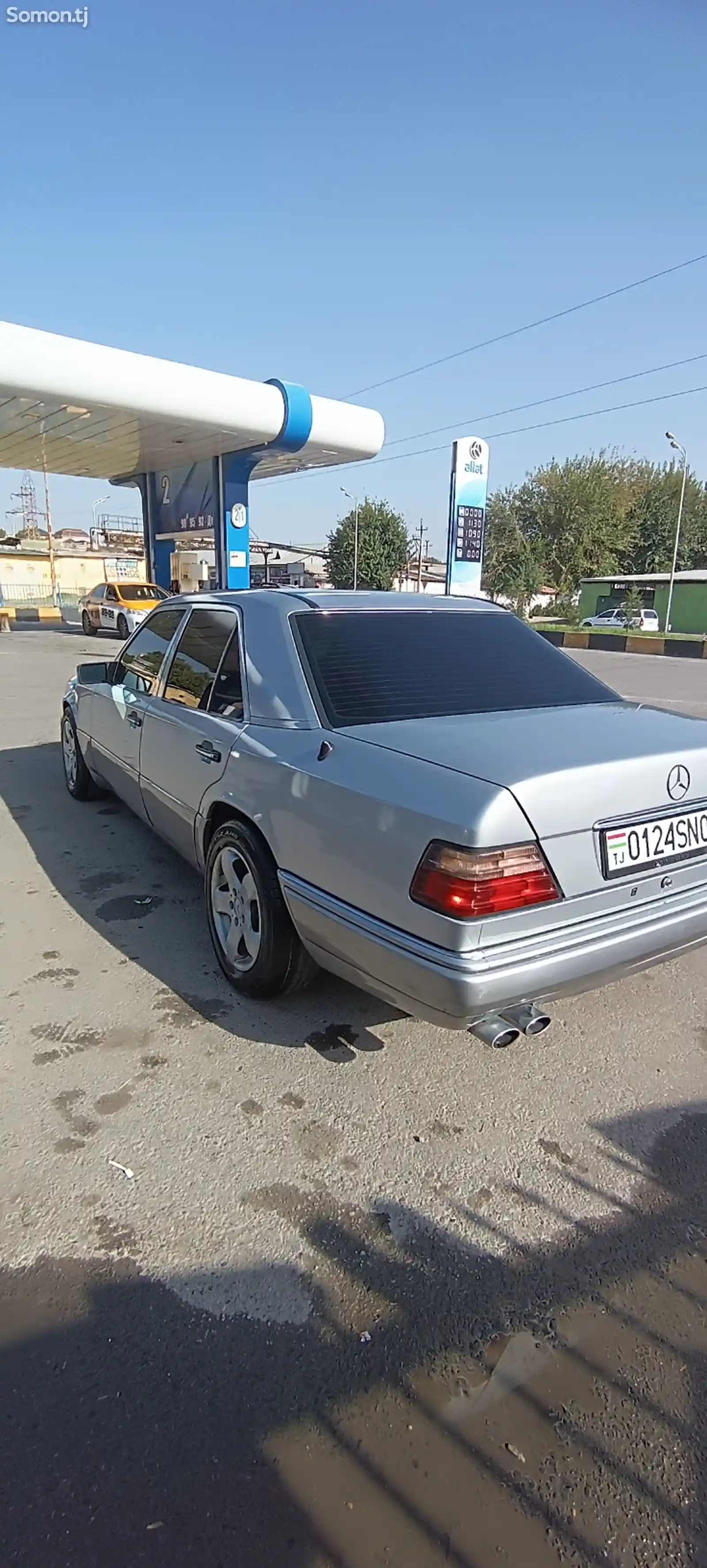 Mercedes-Benz W124, 1995-6